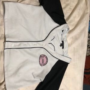 Forever 21 cropped baseball jersey